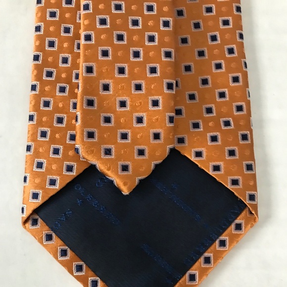 NWT Silk Tie Stain Resistant Orange w/Black Accent Saddlebred - Picture 7 of 9